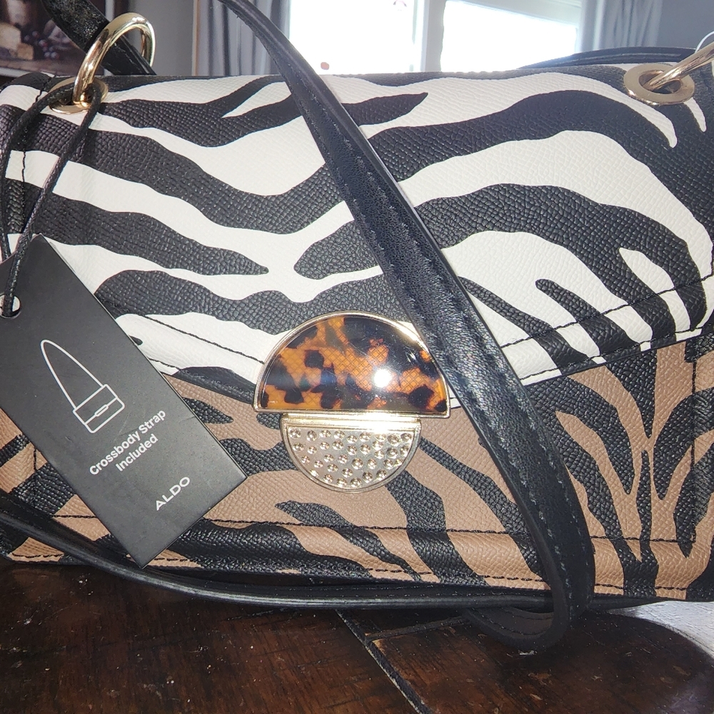 Crossbody bag